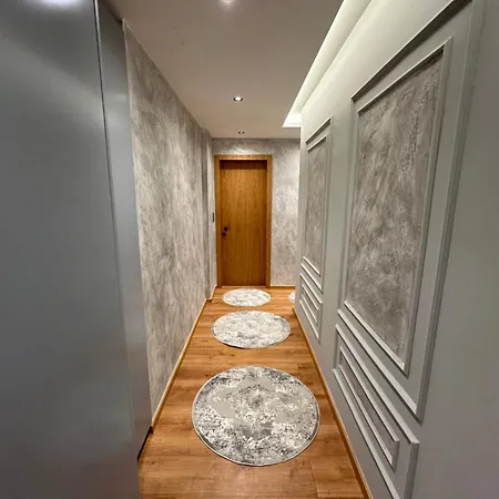 Luxury Shiba 01 Apartamento Tirana